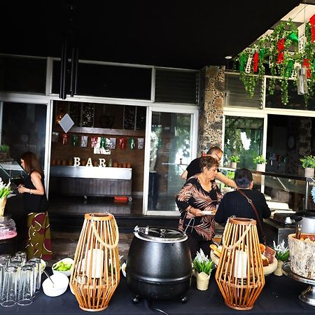 Hotel Grand Vista Cuernavaca Zewnętrze zdjęcie