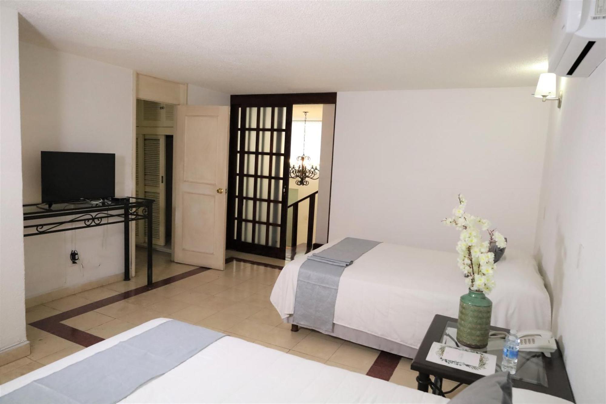 Hotel Grand Vista Cuernavaca Zewnętrze zdjęcie